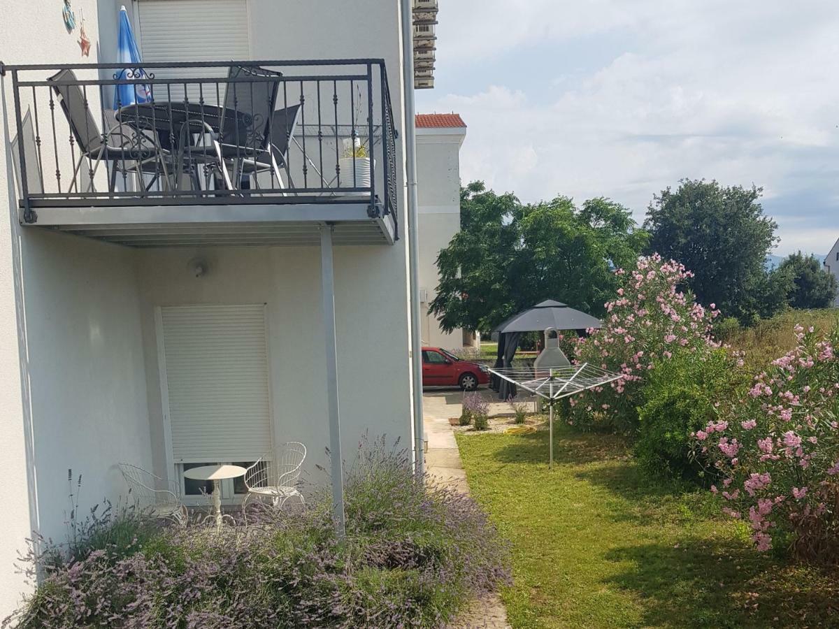 זאטון Sunset Apartments Zaton מראה חיצוני תמונה